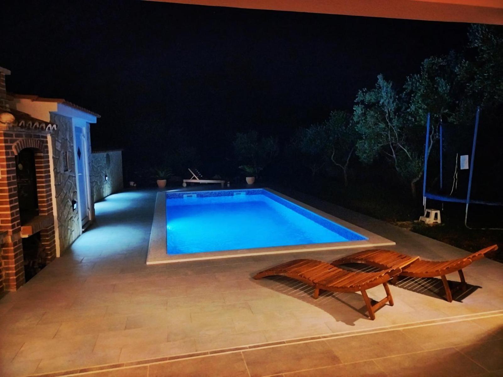Vacation House Ulika Gabonjin المظهر الخارجي الصورة